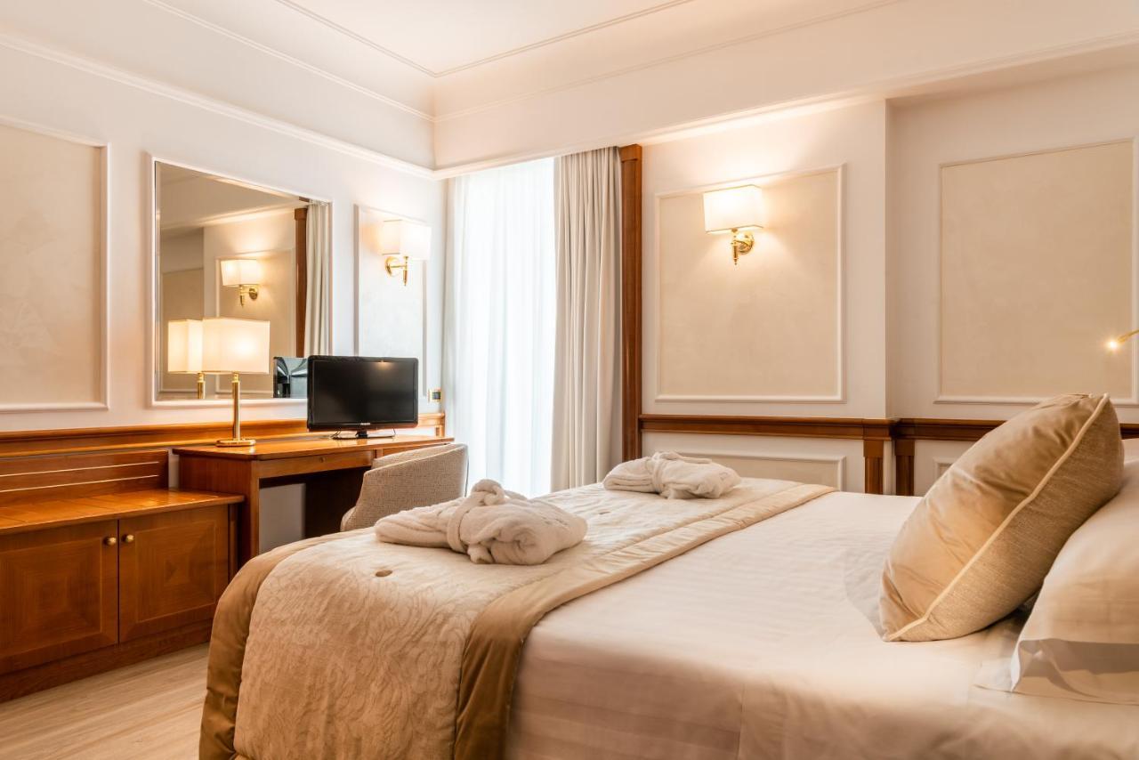 Grand Hotel Terme & Spa Montegrotto Terme Bagian luar foto