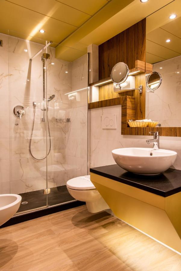 Grand Hotel Terme & Spa Montegrotto Terme Bagian luar foto