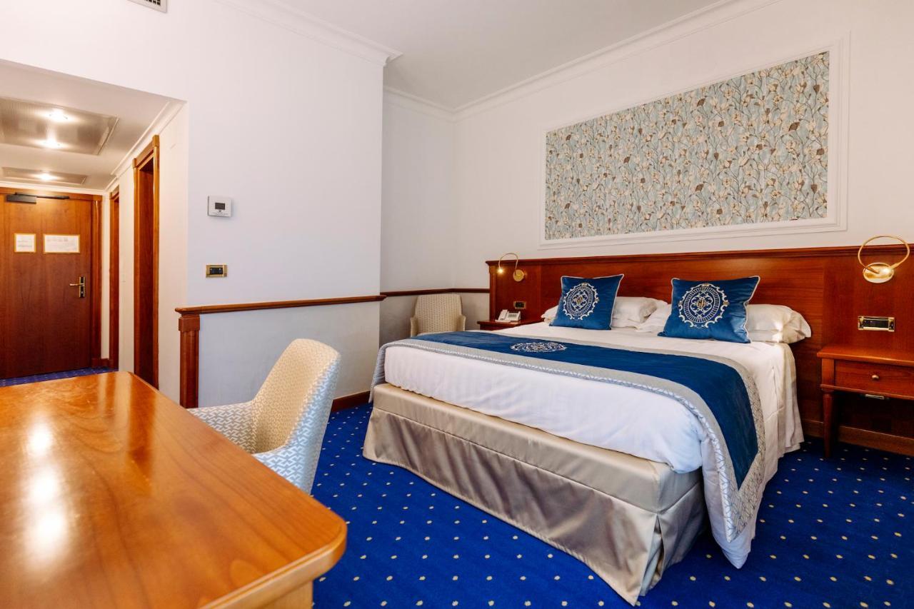 Grand Hotel Terme & Spa Montegrotto Terme Bagian luar foto