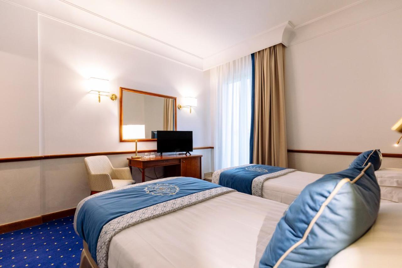 Grand Hotel Terme & Spa Montegrotto Terme Bagian luar foto