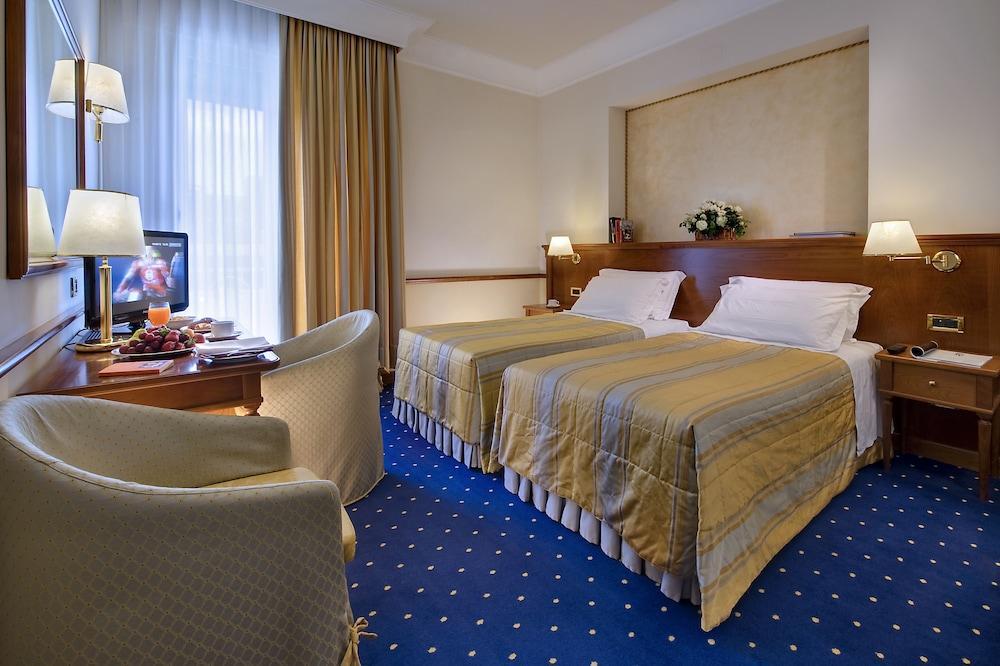 Grand Hotel Terme & Spa Montegrotto Terme Bagian luar foto
